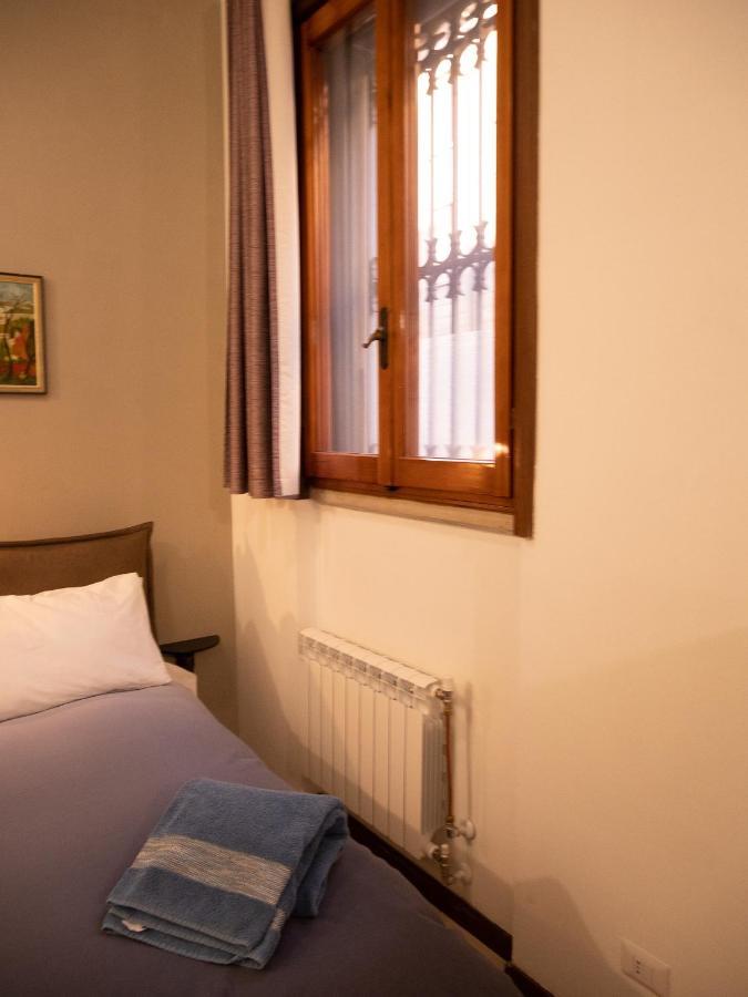 Chambers Short Rentals - Via Gezio Calini Brescia - 2 Studio Flats Dış mekan fotoğraf