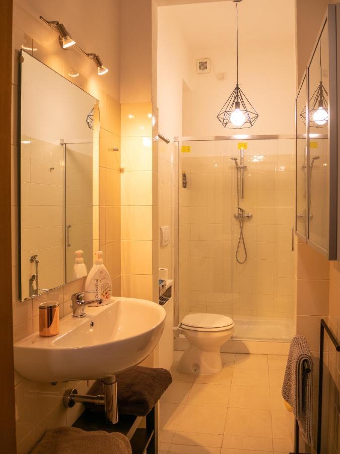 Chambers Short Rentals - Via Gezio Calini Brescia - 2 Studio Flats Dış mekan fotoğraf